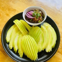 มะม่วงน้ำปลาหวาน