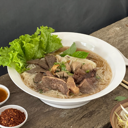 ก๋วยเตี๋ยวเนื้อ