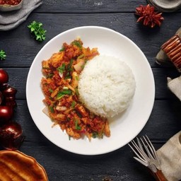 ข้าวยำไก่วิ้งแซ่บ