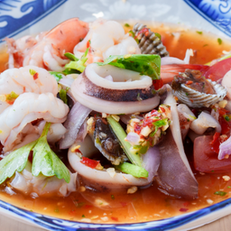 ยำรวมมิตรทะเล