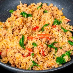 ข้าวผัดกะเพราคลุกๆๆ
