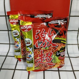 nissin (รสเอ็กซ์ตรีมไก่เผ็ด 2 ซอง)