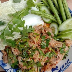 ครัวบ้านป้าแหลม