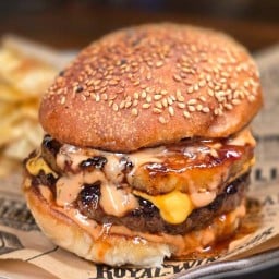 Monkey House Craft Beer & Eatery