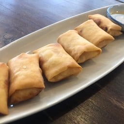 ปอเปี๊ยะกุ้งทอด