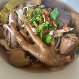 อาหารตามสั่งก๋วยเตี๋ยวไก่รสเด็ด(ครุใน)