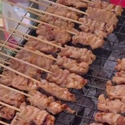 หมูปิ้งโบราณ5ไม้