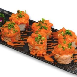 แซลมอนลาวาโรล