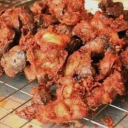 พวงเครื่องในไก่ทอด