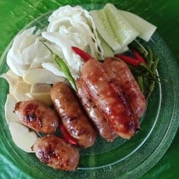 มี..ไส้กรอก