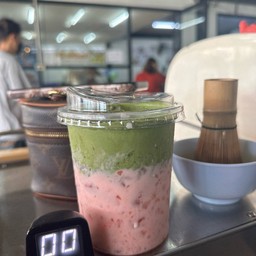 มัทฉะ สตรอวเบอร์รี่