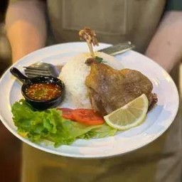 ข้าวหน้าดั๊คกงฟี