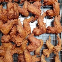 J-ไก่ทอด สูตรหาดใหญ่ สาขาตลาดคานหาม