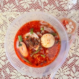 เฉพาะน้ำซุปหม่าล่าผสมน้ำดำ และน้ำจิ้ม 1กระปุก