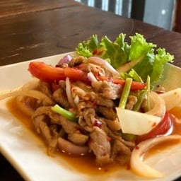 ยำเนื้อย่าง