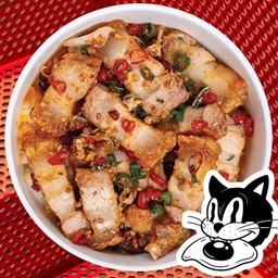 ข้าว หมูกรอบคั่วพริกเกลือ