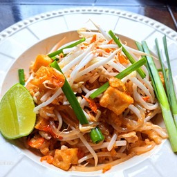 ผัดไทยหมู