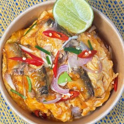 ไข่ราดข้าว by คุณแฟน 🫶🏻