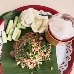 กะเพราถาดไม่มีชื่ิอ