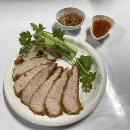 คอหมูทอดคุณพ่อ