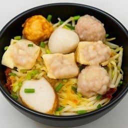 ก๋วยเตี๋ยวลูกชิ้นปลา-แคะ สุขุมวิท71