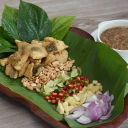 เมี่ยงปลาช่อน(ชิ้น)
