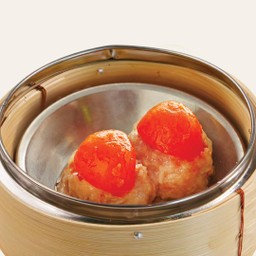 ไข่แดงแต้มหน้าหมู (ผสมกุ้ง)