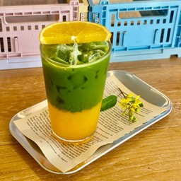 Iced Yuzu Matcha Fizz