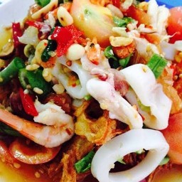 ส้มตำทอดทะเล