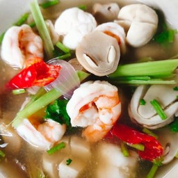 ิ่อิ่ม