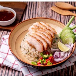 ข้าวผัดปลาร้าคอหมู
