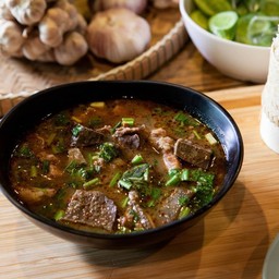 ต้มแซ่บเนื้อ