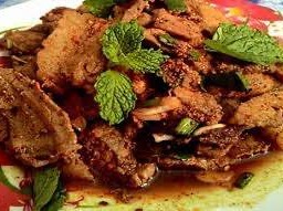 น้ำตกเนื้อ