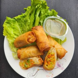 ปอเปี๊ยะผัก