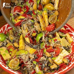 ตำซั่วหน่อไม้ใส่หอย