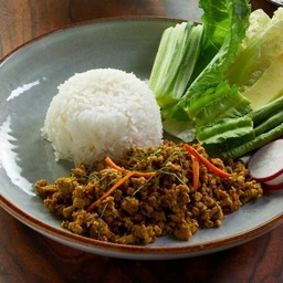 ข้าวกับคั่วกลิ้งหมู / แซลมอน