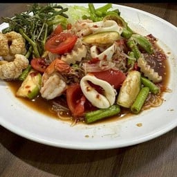 ตำเส้นเล็กทะเลปลาร้า