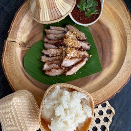 คอหมูย่าง