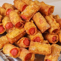 เกี๊ยวไส้กรอกแดง