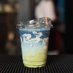 บลูมัทฉะลาเต้เย็น