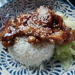 ข้าวไก่เทอริยากิ&บะหมี่ไก่เทอริยากิ by มากิน