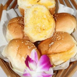 ขนมปังอบกระเทียม