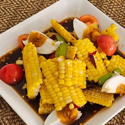 ตำข้าวโพดไข่เค็ม