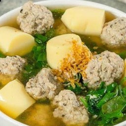 ต้มจืดเต้าหู้ใบตำลึงหมูเด้ง