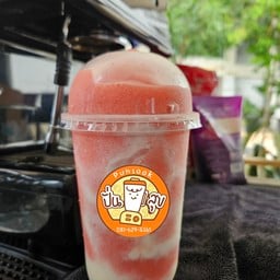 สตอเบอรี่โยเกิร์ต