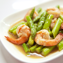 หน่อไม้ฝรั่งผัดกุ้ง