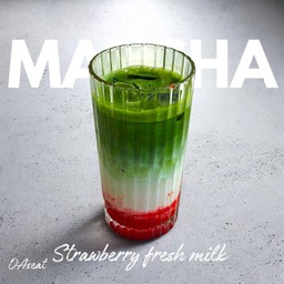Matcha strawberry l มัทฉะสตรอเบอร์รี่🍓