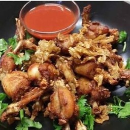 กบทอดกระเทียม