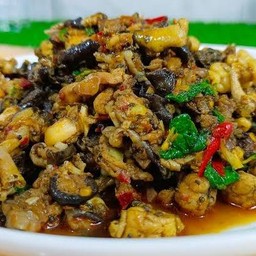 กบผัดกระเพรา