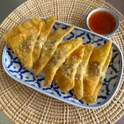 เกี๊ยวกรอบหมู (8ชิ้น)